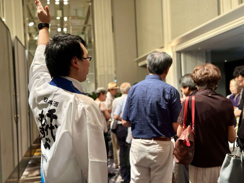 開始時間より1時間早めに利き酒大会を開始