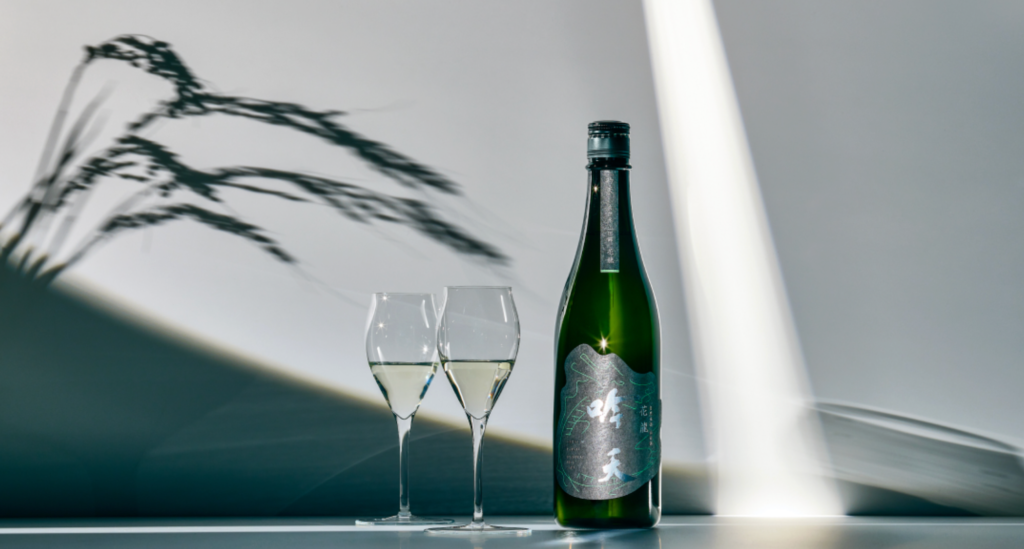 2025年美酒コンクールにて美酒コンクールラベル賞、2026年シェフが選ぶ美酒アワードにてラベルデザイン賞も受賞